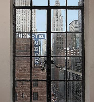 3rd image of 312 E 42nd St #1809