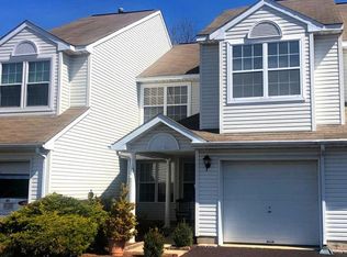 13 Glen Meadow Ct, Quakertown, PA 18951