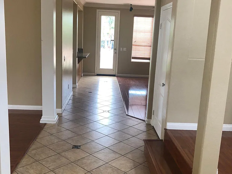 1187 Misty Creek Ct — Photo 23