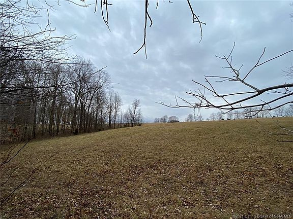 3rd image of 60 Westside Vlg