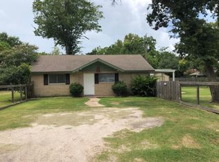 4806 Oak St, Seabrook, TX 77586