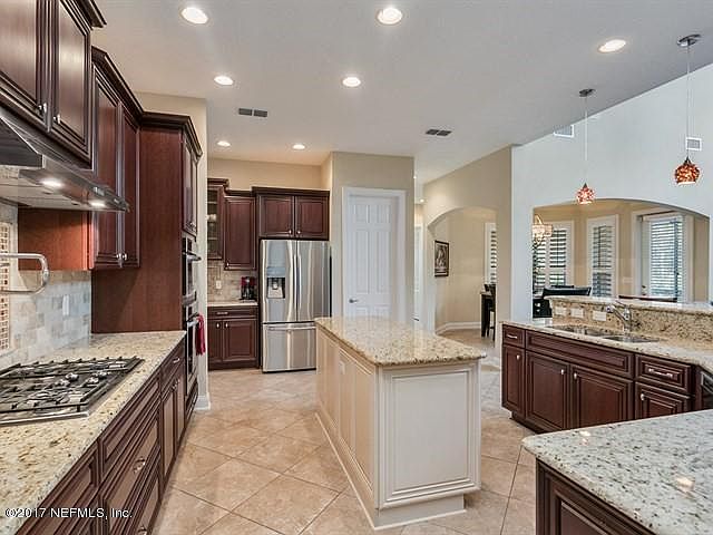 1st image of 160 Bermuda Greens Ave