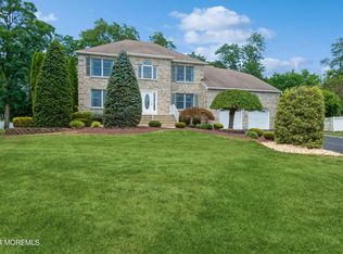 29 Story Ct, Freehold, NJ
