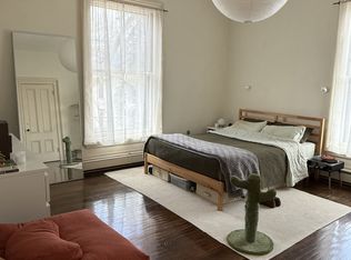 16 Clinton St #2B, Cambridge, MA 02139