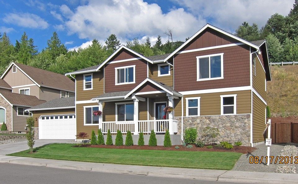 1st image of 10806 174th Ave E