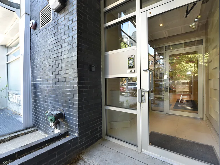 179 Monroe St #3A — Photo 17