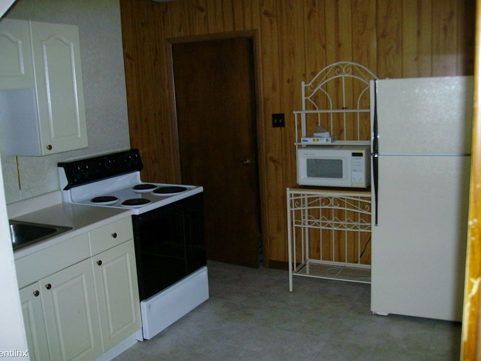 Apt C Bavington Rd 002
