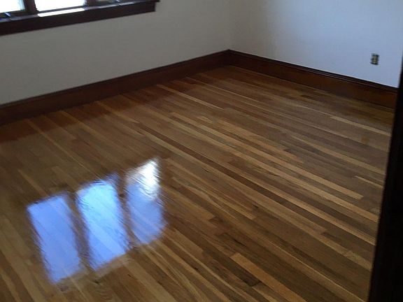 5th image of 124 Bowdoin St #2