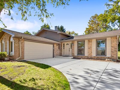 7S610 Lynn Dr, Naperville, IL, 60540