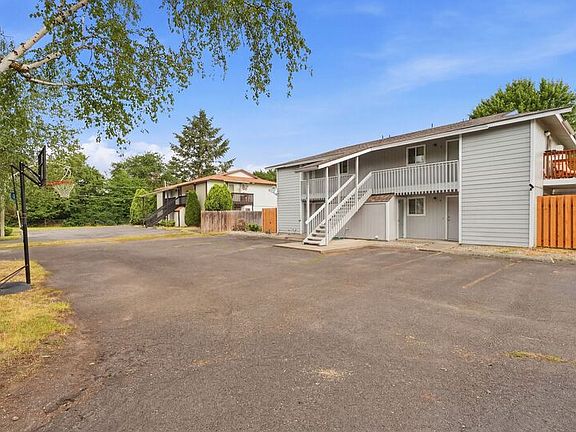 3rd image of 13121 E Skyview Ave APT 3