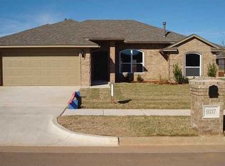 9337 Pear St, Midwest City, OK 73130