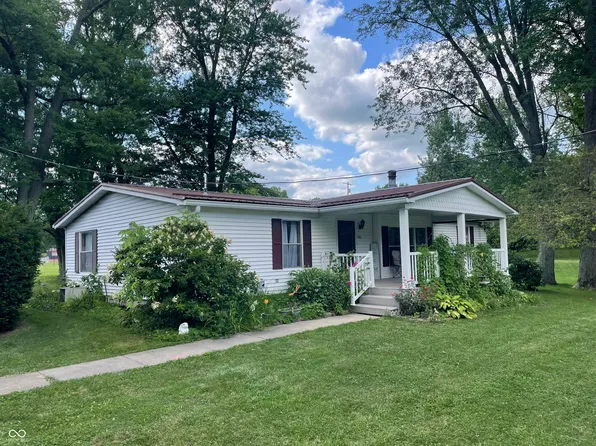 312 S Green St, Bainbridge, IN 46105