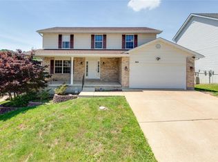 1614 Paradise Lndg, Imperial, MO 63052