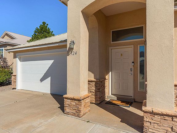 3rd image of 324 Encantado Ridge Ct NE