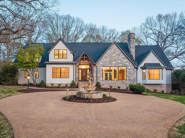 2121 Garth Rd, Charlottesville, VA 22901