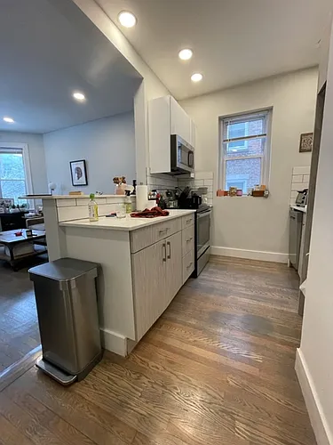 38 Queensberry St #6 Photo 1