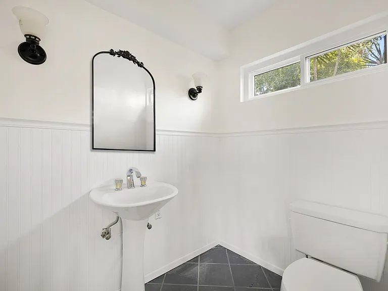 4309 Gentry Ave — Photo 36