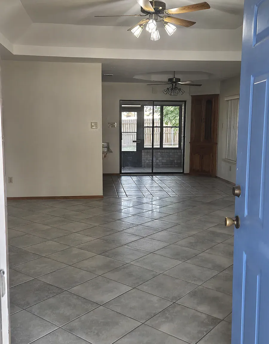 2 bed, 1339 sqft, $1,350 — Photo 3