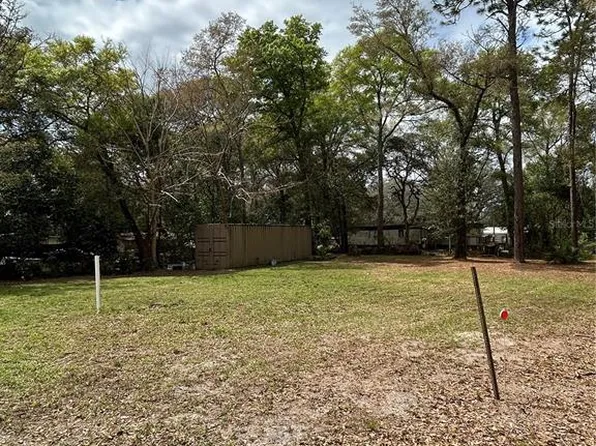 4th St, Altoona, FL 32702