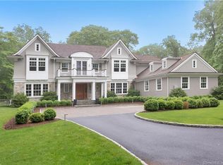 78 Rockwood Ln, Greenwich, CT 06830