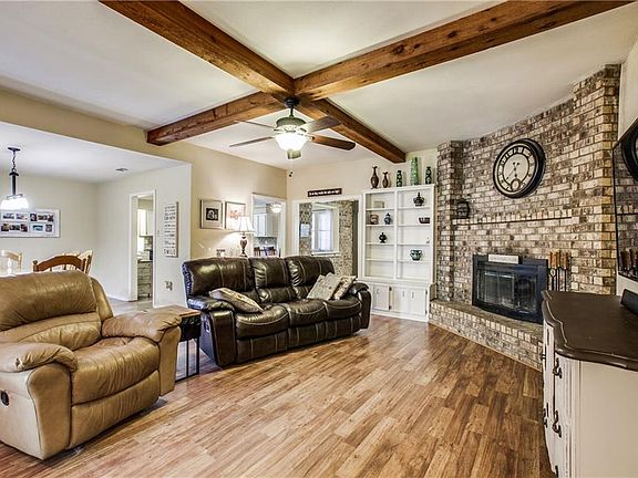 5th image of 5805 Village Glen Trl