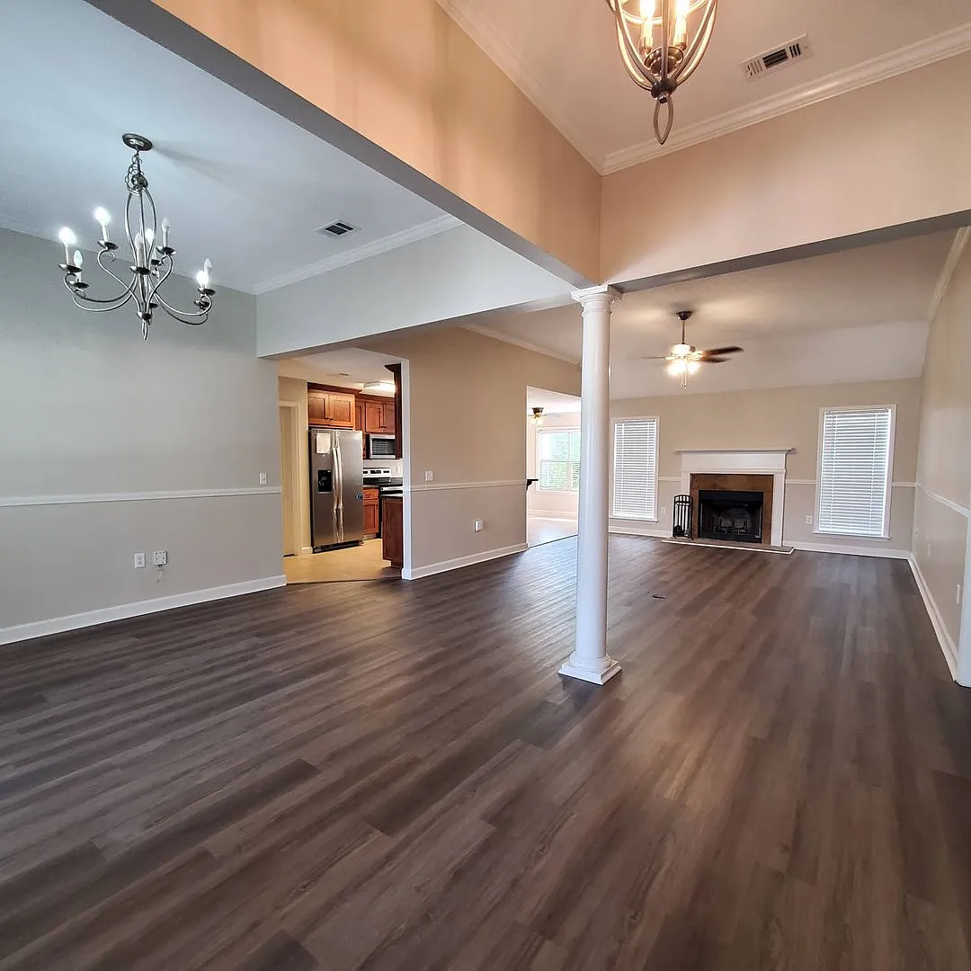 Modern Elegance in the Heart of Georgia: Your Ideal Home Awaits! — Photo 3
