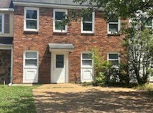 352 Brookwood Lake Pl, Jackson, MS 39272