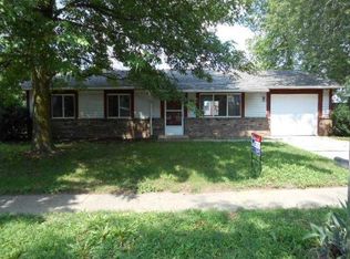 8376 Farmhill Rd, Indianapolis, IN 46231