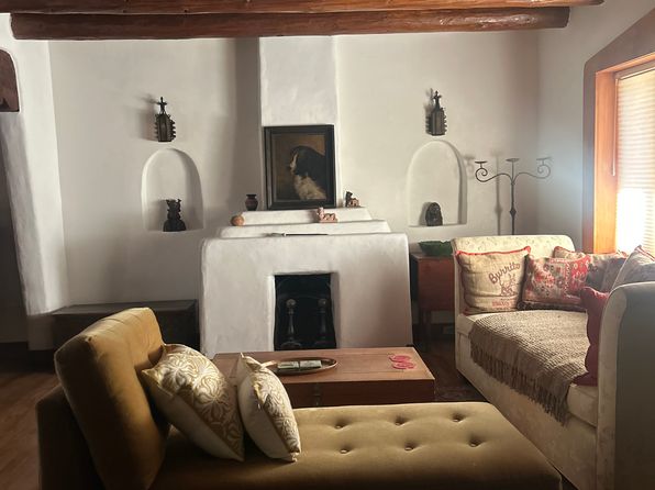 (undisclosed Address)