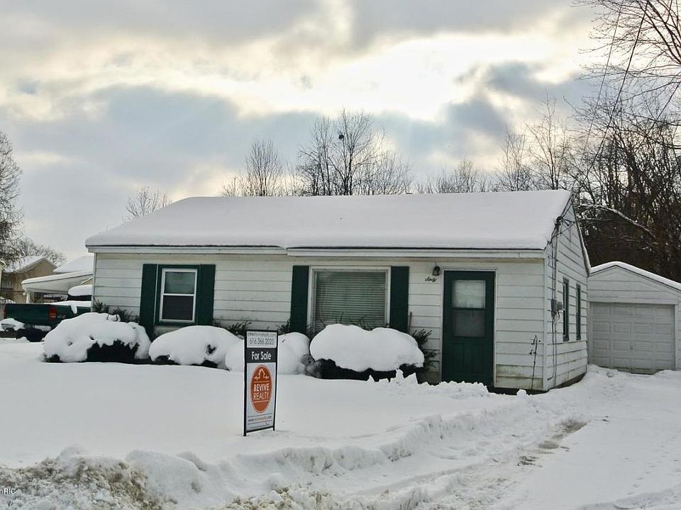 1st image of 60 Nora St SE