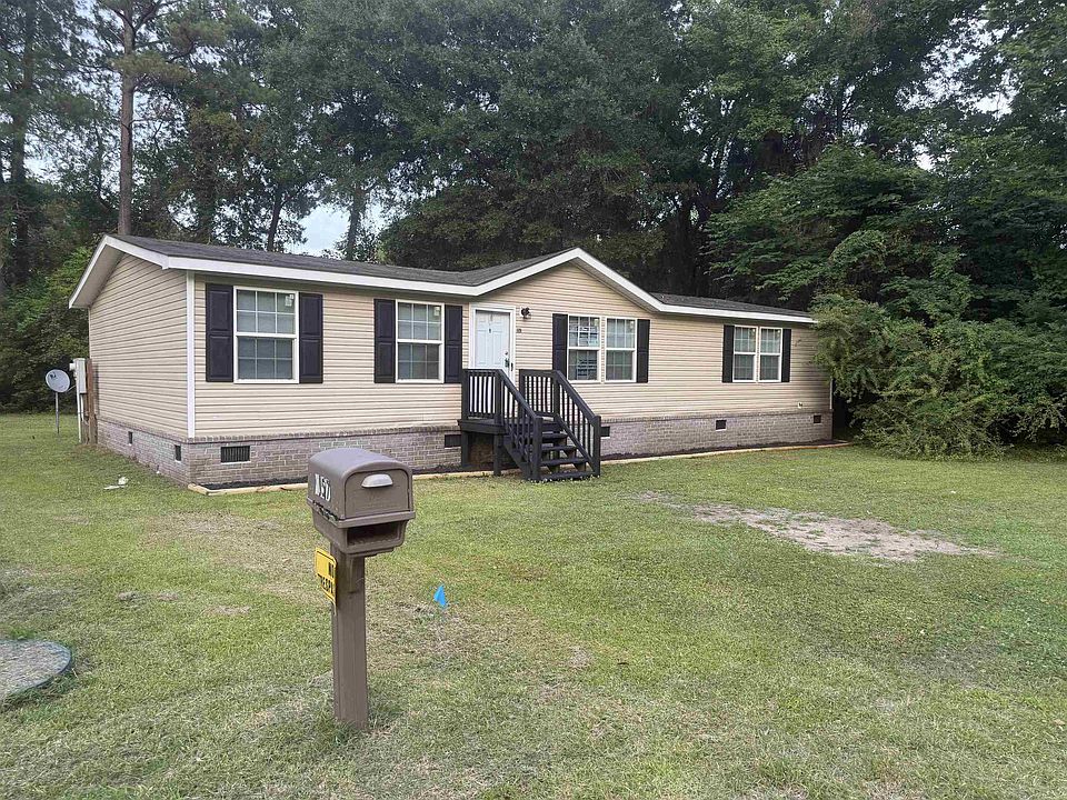 1st image of 153 Rhodes Rd.