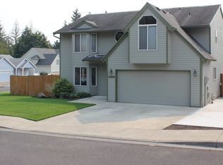 35762 Ridgeway Loop, Saint Helens, OR 97051