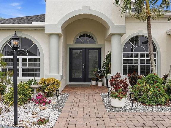 2nd image of 5847 LEXINGTON DRIVE