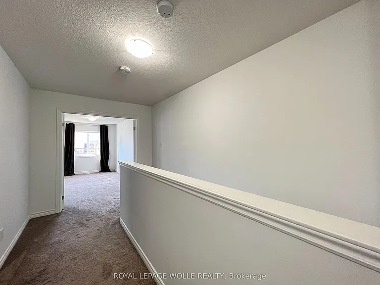 46 Renfrew St — Photo 28