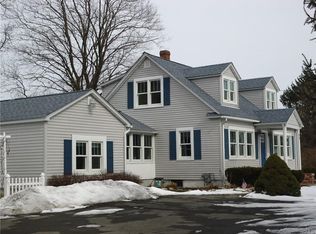 96 Saint Andrews Rd, Walden, NY 12586