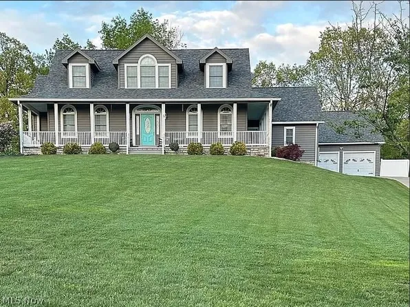 519 Lewis Pointe Dr, Vincent, OH 45784