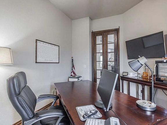 4th image of 15709 Colonia Bella Dr