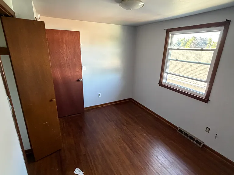 108 S Seine Dr — Photo 13