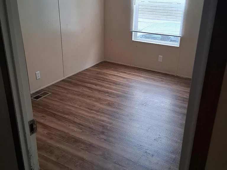 1751 E Ohio Pike #105 — Photo 7