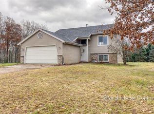 2214 141st Ave, Dorr, MI 49323