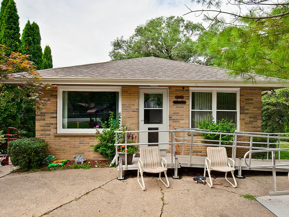 1st image of 310 Kenwood Dr