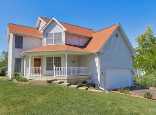 25175 W Newberry Ln, Lake Villa, IL 60046