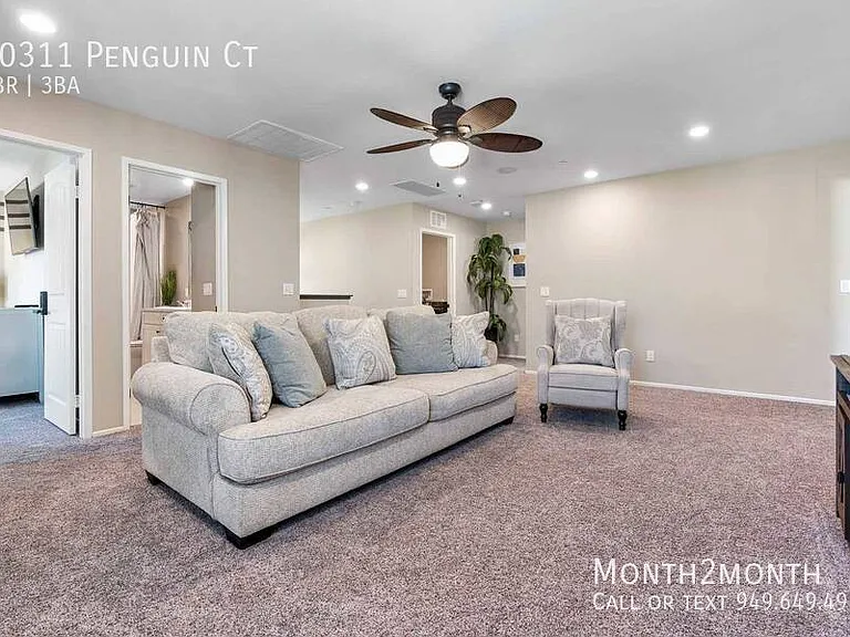 10311 Penguin Ct — Photo 13