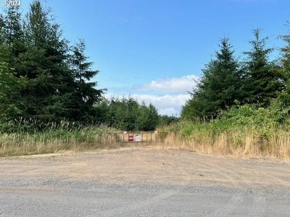 Lindberg Rd, Clatskanie, OR 97016