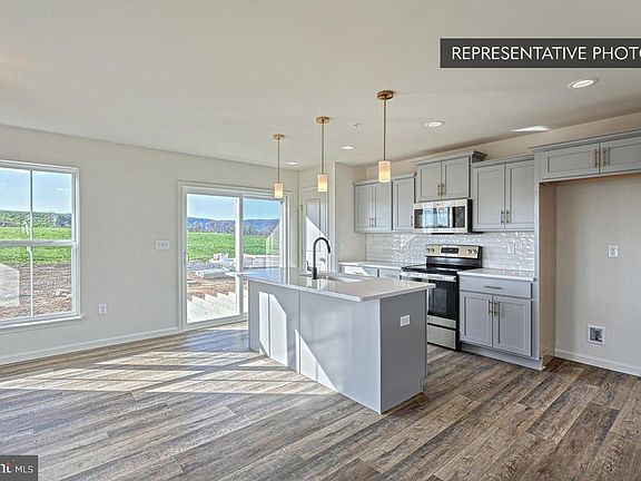 7th image of this home