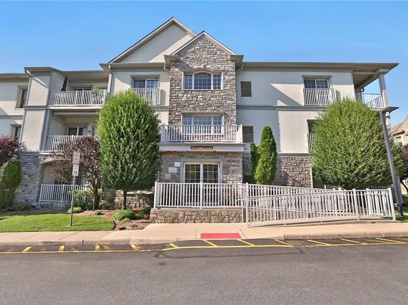 30 N De Baun Avenue #301, Airmont, NY 10901