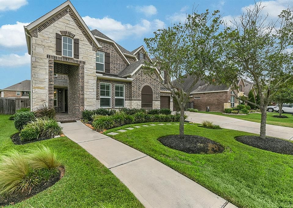 1st image of 3419 Leaning Willow Dr