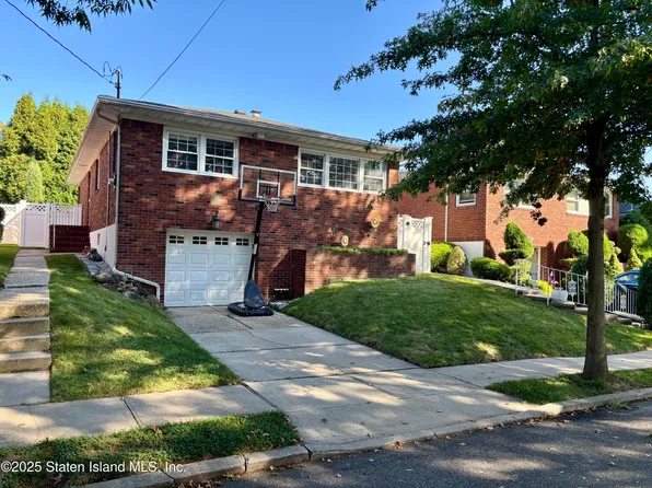751 Oakland Ave, Staten Island, NY 10310