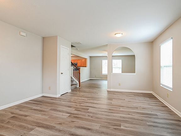 4th image of 1528 Bray Dr