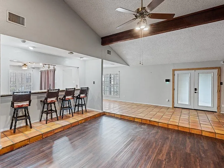 9313 Evening Star Ln — Photo 11